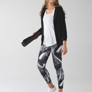 Never worn size 2 Lululemon grey Leggings